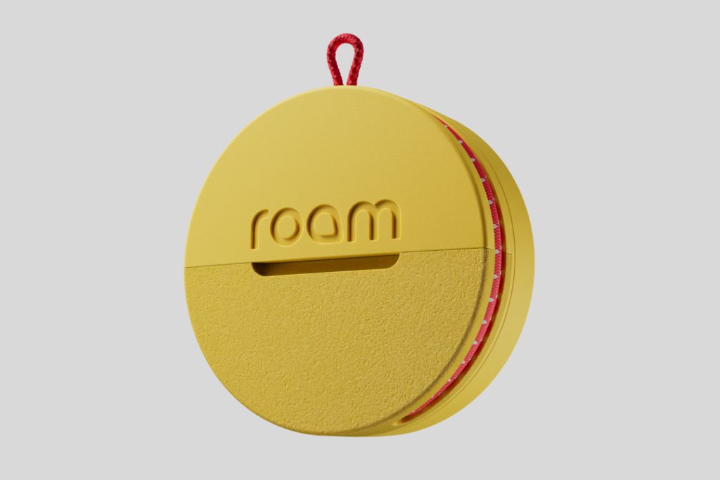 Roam Smart Tracker in Solar Flare