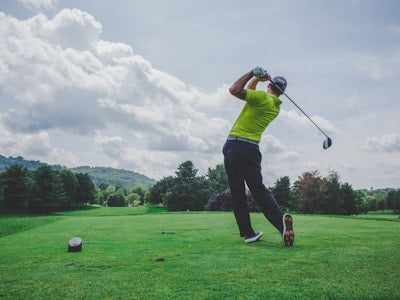 Golf equipment with Roam tracker